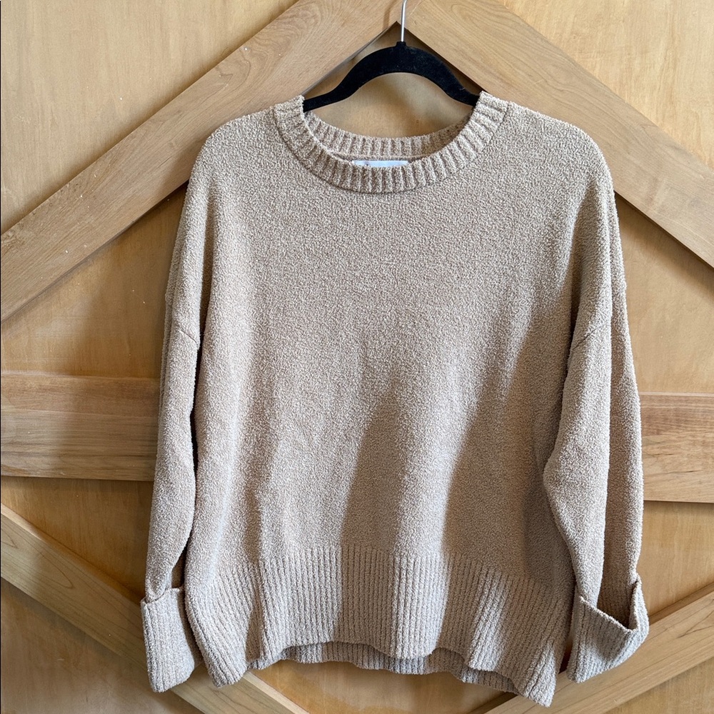 Elegant Beige Crew Neck Sweater
